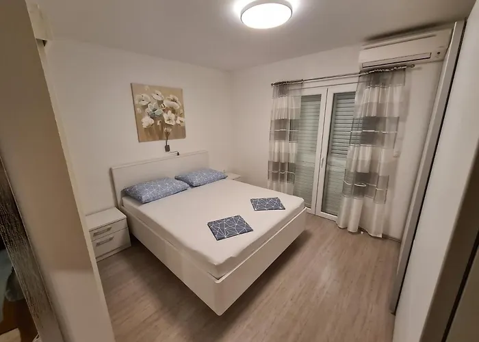 Markus Apartment Makarska